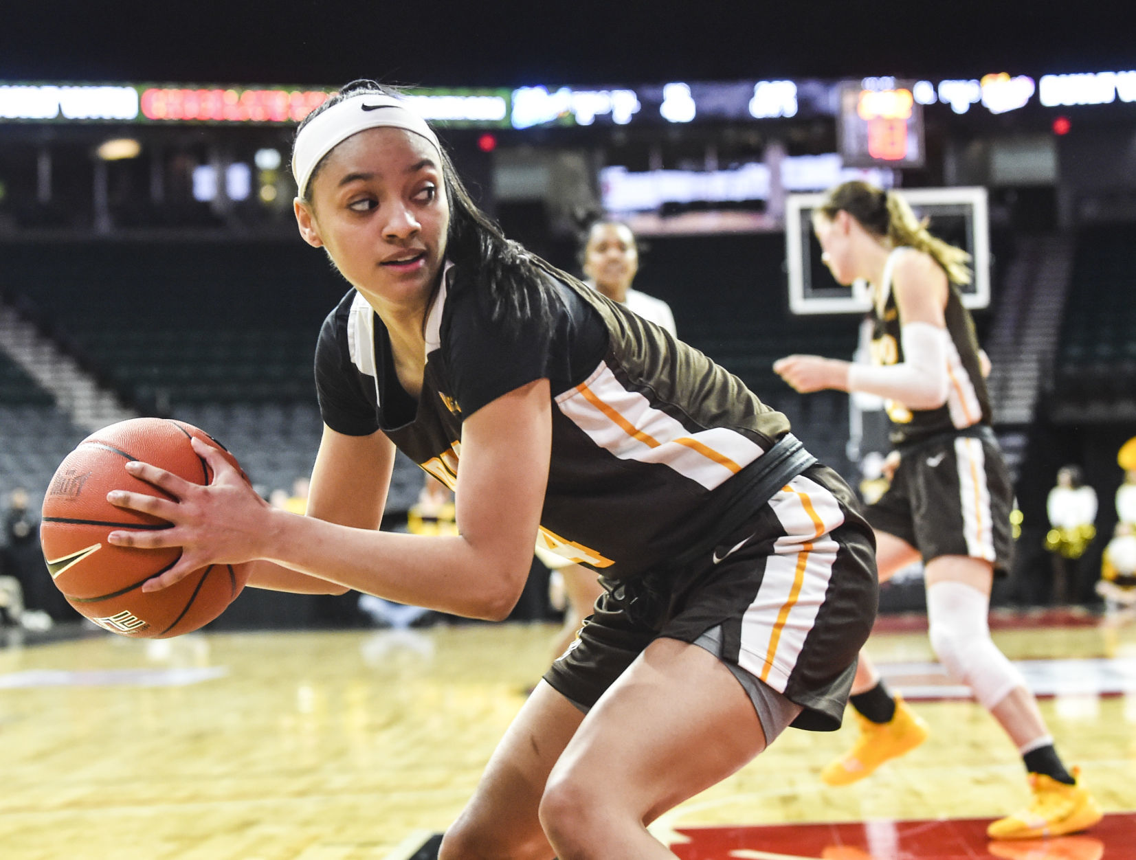 031519-mda-spt-missourihoops-38.jpg